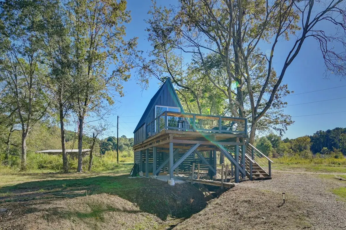 Eagle's Nest at Waterfront Retreat